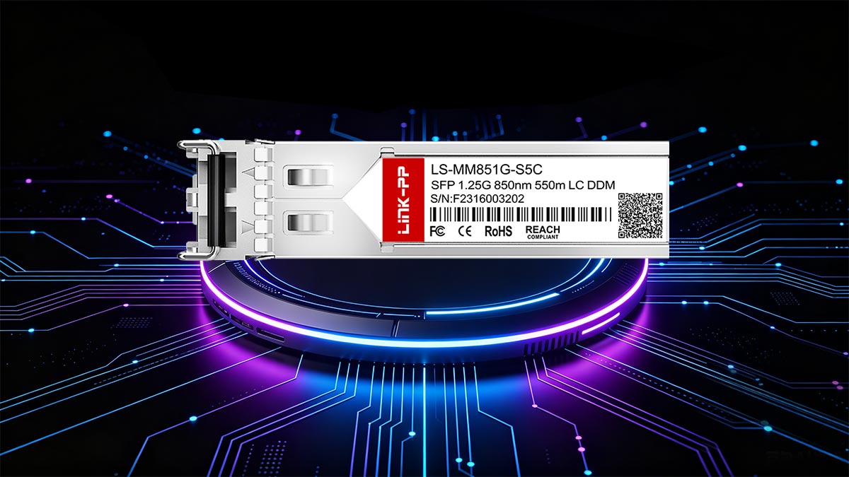 O que é um conector SX LC em redes legadas?