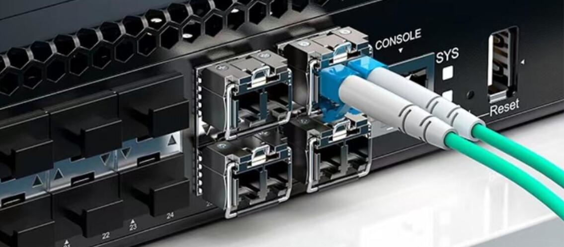 Fibre Optics Transceivers